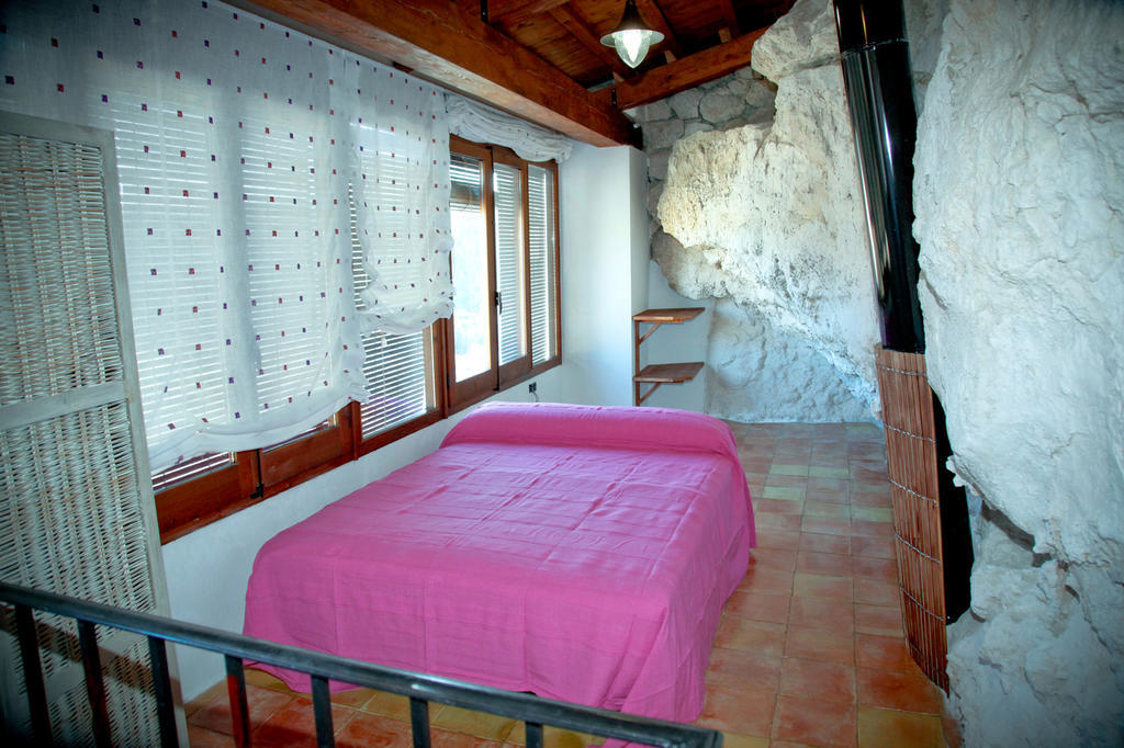 Casa Rural La Bodeguilla Alcala del Jucar Zimmer foto